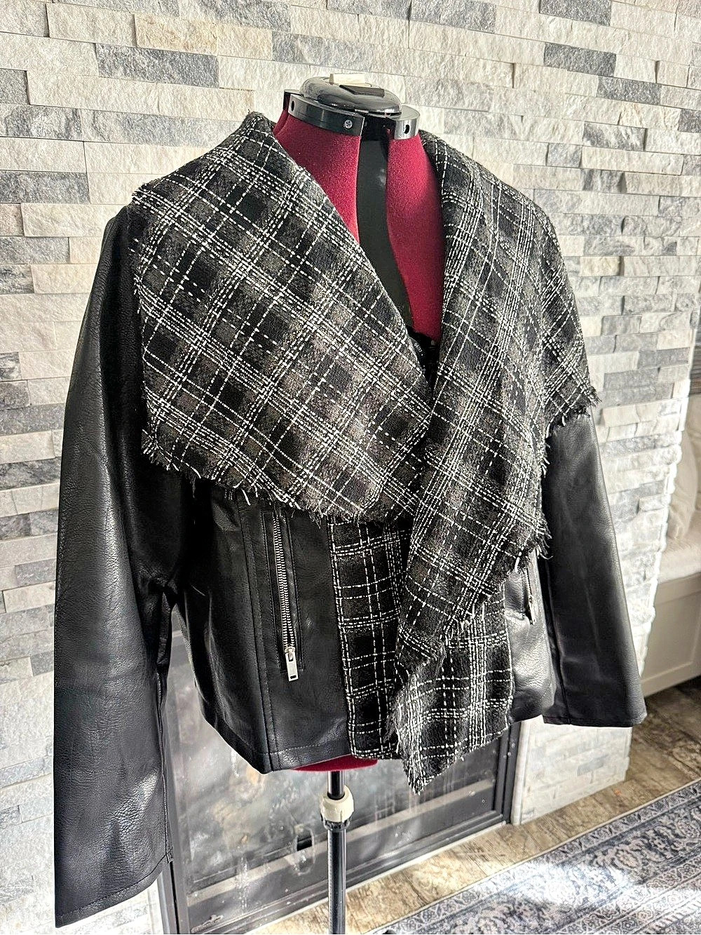 Women's Black Plaid Collar Leather Jacket Like New
